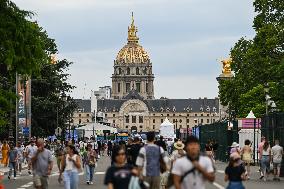 Daily Life In Paris On The Eve Of The Olympics