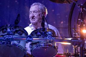 Nick Mason live performs in Vicenza