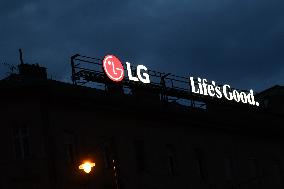 LG Company