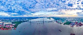 Chang-Tai Yangtze River Bridge Construction in Taixing