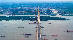 Chang-Tai Yangtze River Bridge Construction in Taixing