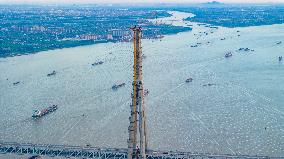 Chang-Tai Yangtze River Bridge Construction in Taixing