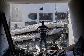 Israel Bombards Central Gaza