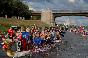 (SP)RUSSIA-TVER-DRAGON BOAT RACE