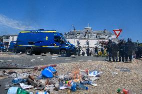 Rally Against Megabasins - La Rochelle