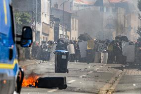 Rally Against Megabasins - La Rochelle