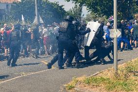 Rally Against Megabasins - La Rochelle