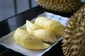 (HainanOutlook)CHINA-HAINAN-SANYA-DURIAN INDUSTRY (CN)