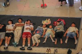 Lying Down Activity in Huai'an