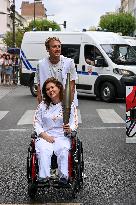 Paris 2024 - Lebanese Photojournalist Carries Olympic Torch - Vincennes