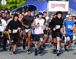 Travis Barker Running 5K In New York