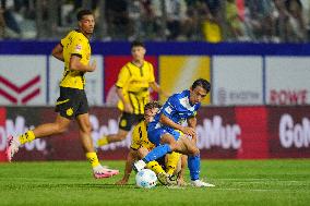 BG Pathum United v Borussia Dortmund - Pre-Season Friendly