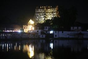 Daily Life During The Night Of The Vishu Festival In Trivandrum