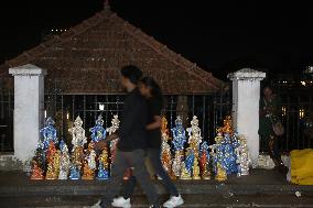 Daily Life During The Night Of The Vishu Festival In Trivandrum