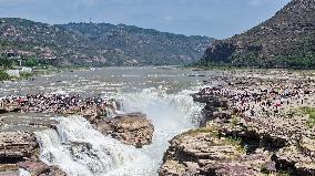 Yellow River Waterfall Tour