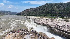 Yellow River Waterfall Tour