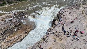 Yellow River Waterfall Tour