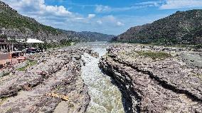 Yellow River Waterfall Tour