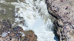 Yellow River Waterfall Tour