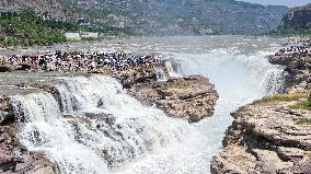 Yellow River Waterfall Tour