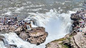 Yellow River Waterfall Tour