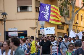 Thousands Protest Against Mass Tourism - Mallorca