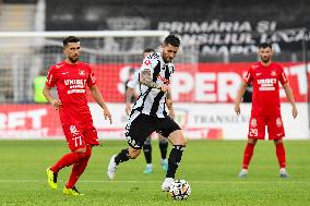 Universitatea Cluj v FC Hermannstadt - Romanian Superliga