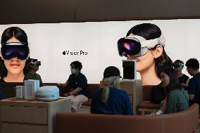 Apple Vison Pro headsets