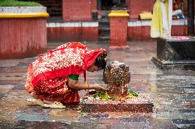 NEPAL-LALITPUR-SHRAWAN-PRAYERS