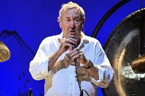 Nick Mason's Saucerful of Secrets - Set The Control Tour