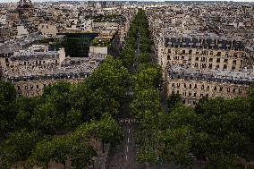 View From Arc De Triomphe Terrace