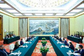 CHINA-BEIJING-LI HONGZHONG-MARTIN SCHIRDEWAN-MEETING (CN)