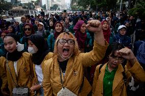 Students Demonstration Commemorating 10 Years Jokowi's Government