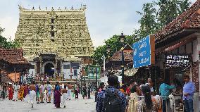 Sree Padmanabhaswamy Temple In Thiruvananthapuram