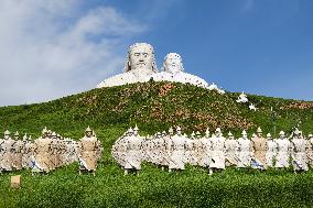 Mongolian Emperors Spectacular Statues