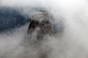 Mount Fanjing Goldentop in Tongren