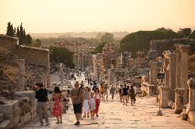 Tourists Visit The Ancient City Of Ephesus - Izmir