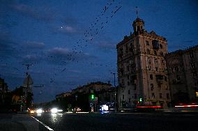 Zaporizhzhia turns off street lights to save power