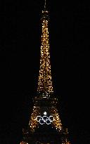 (PARIS2024)FRANCE-PARIS-EIFFEL TOWER-OLYMPIC RINGS