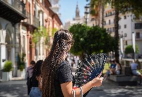 New Heat Wave Hits Seville