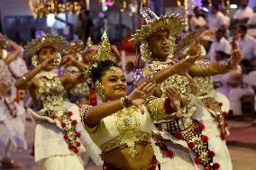 SRI LANKA-KATARAGAMA PERAHERA-FESTIVAL