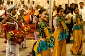 SRI LANKA-KATARAGAMA PERAHERA-FESTIVAL