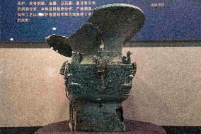 (SichuanMosaics)CHINA-SICHUAN-GUANGHAN-SANXINGDUI MUSEUM-EXHIBITION (CN)