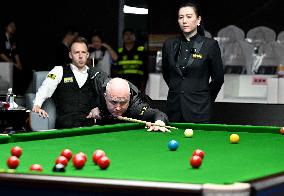 (SP)CHINA-SHIJIAZHUANG-SNOOKER-EXHIBITION MATCH