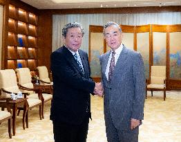 CHINA-BEIJING-WANG YI-HIROSHI MORIYAMA-MEETING (CN)