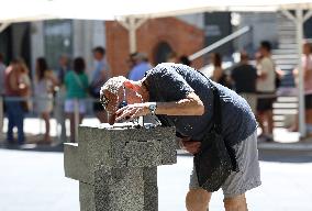 New Heat Wave Hits Spain