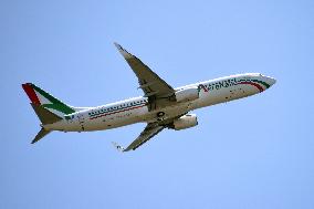 Aircraft to Fiumicino airport