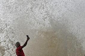 High Tide In Mumbai