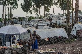 FILE-DR CONGO-GOMA-DISPLACED PEOPLE