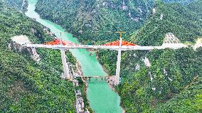 Mozhai Wujiang Bridge Construction in Chongqing